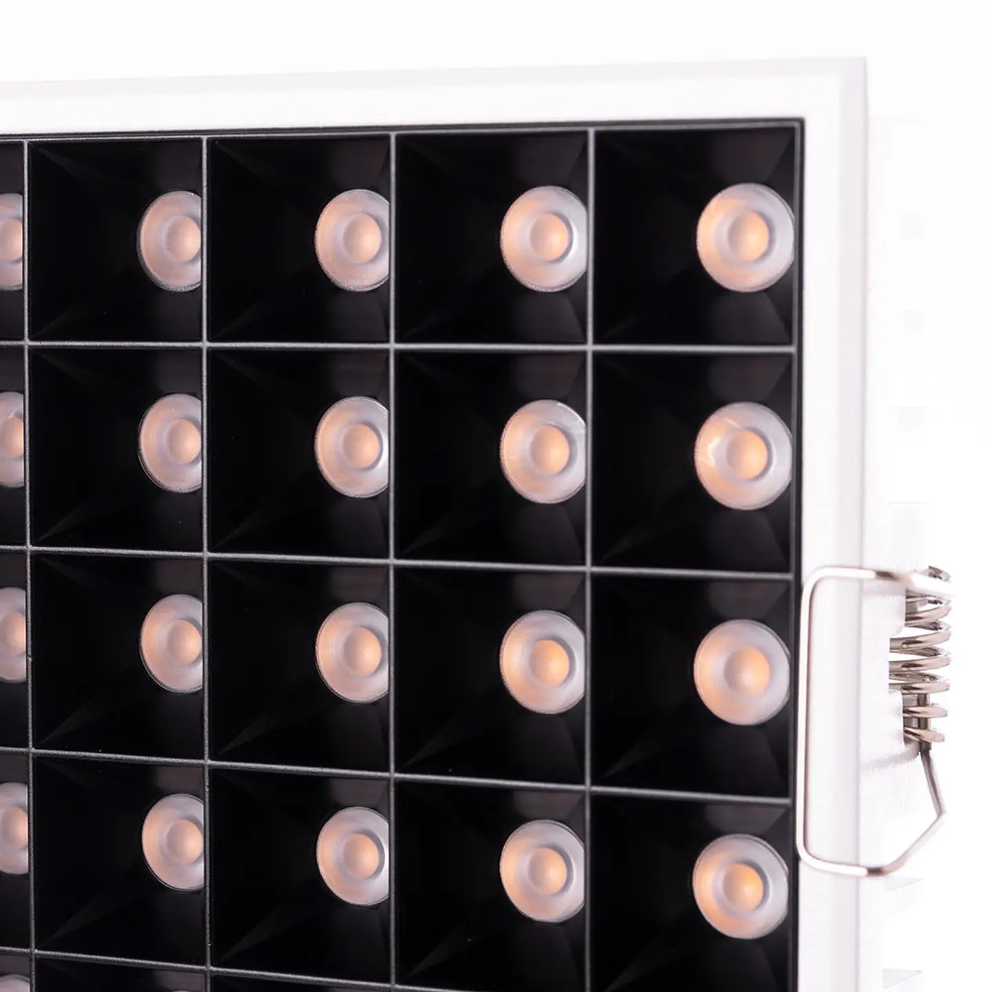 Foco Downlight LED 20W 1.530Lm 4200ÂºK Retangular PRO SMD3030 50.000H [JW-25W-MW] 2