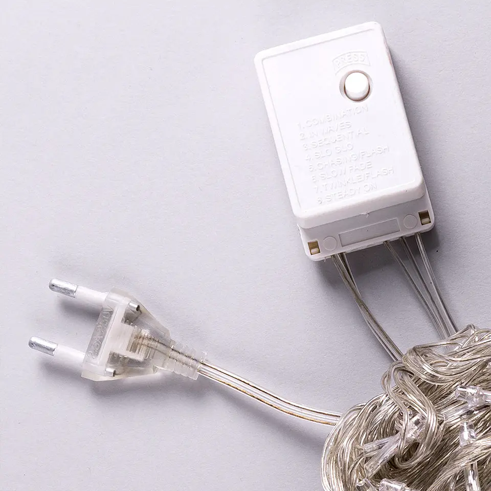 Guirlanda LED interna 30M [HO-XMAS-011-IP20-30M-CW] 4