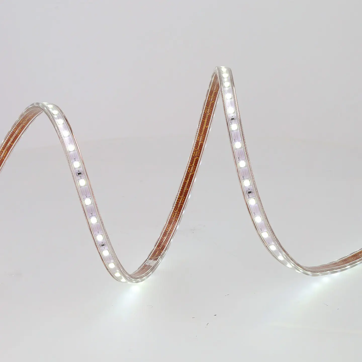 Faixa de 60 LEDs/M 500W 42.000Lm SMD5050 220VAC IP65 x50M 40.000H [HO-220-60-50M-R] 5