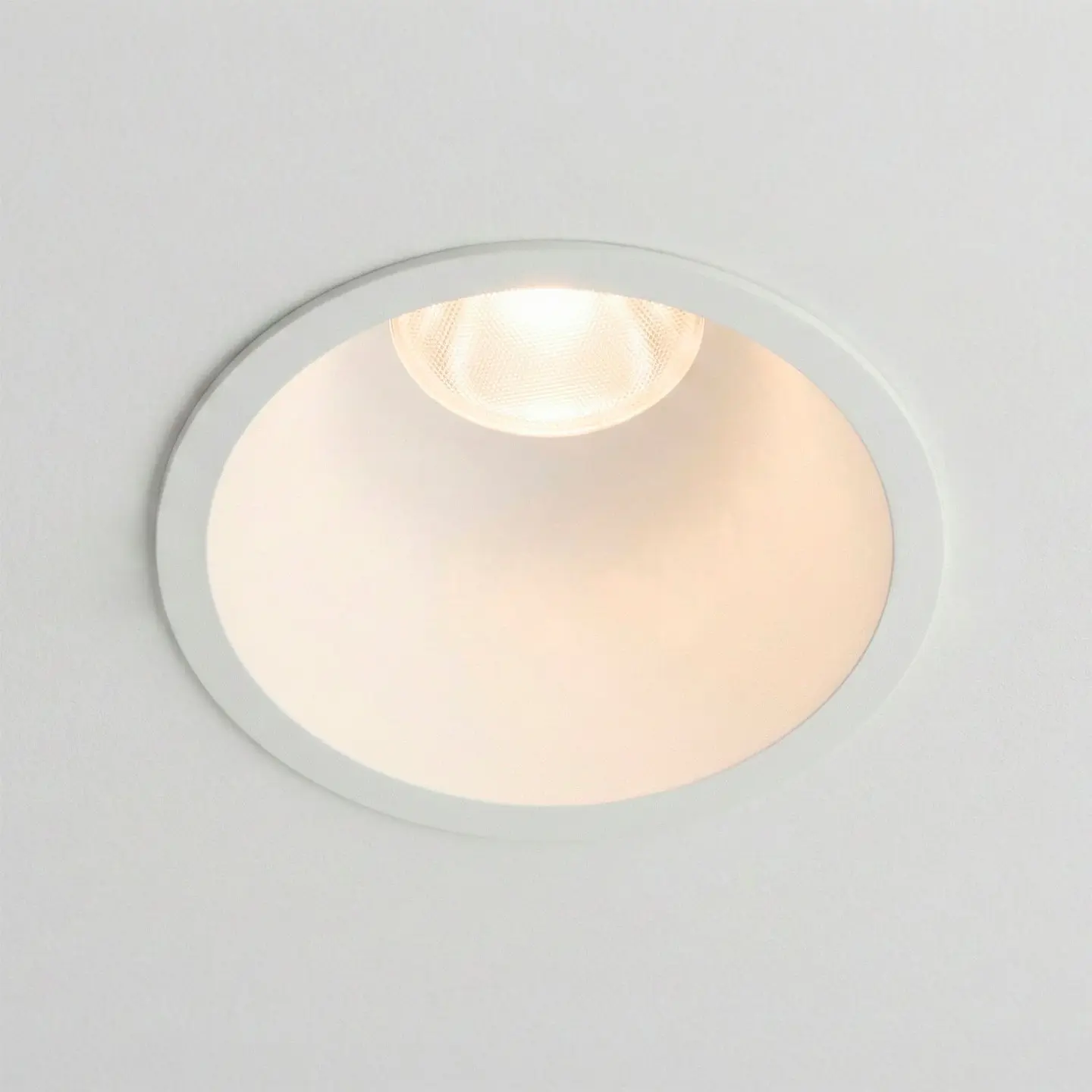 Downlight LED Embutido 15W 90Lm/W CRI>95 4000ÂºK Driver Lifud 50.000H Branco Natural 6