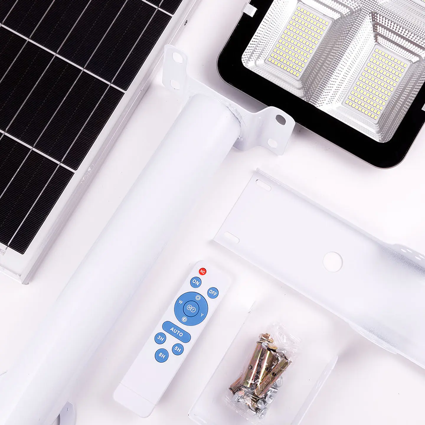 IluminaÃ§Ã£o PÃºblica LED Solar-Controle Controlo Remoto- RegulÃ¡vel- Painel: 6V 300W Bateria: 3,2V 30000Mah [Ho-Far-Sol-300W-Cw] 6