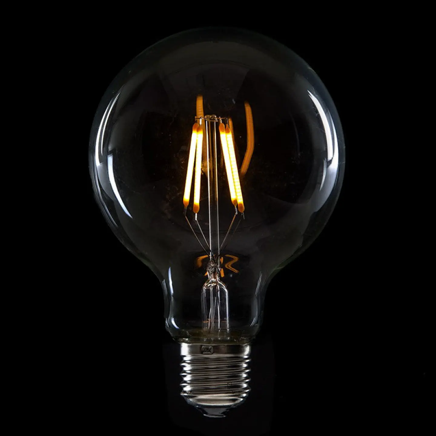 LÃ¢mpada LED E27 4W 288Lm 2000ÂºK Filamento G95 40.000H [HO-LF-G95-E27-4W-WW] 1