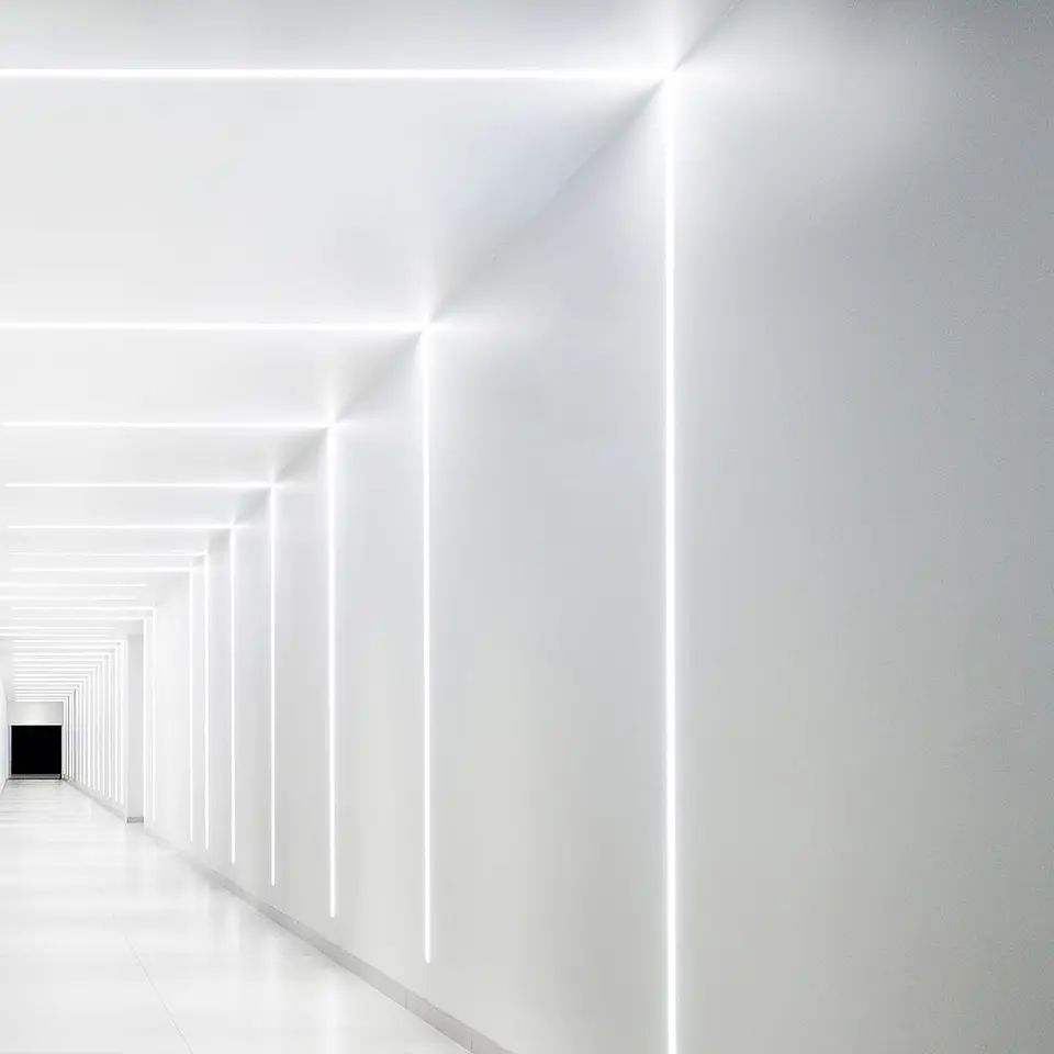 Perfil de AlumÃ­nio Para Recesso Escayola/PladurÂ Tira LED Led 9Mm - 1M 5