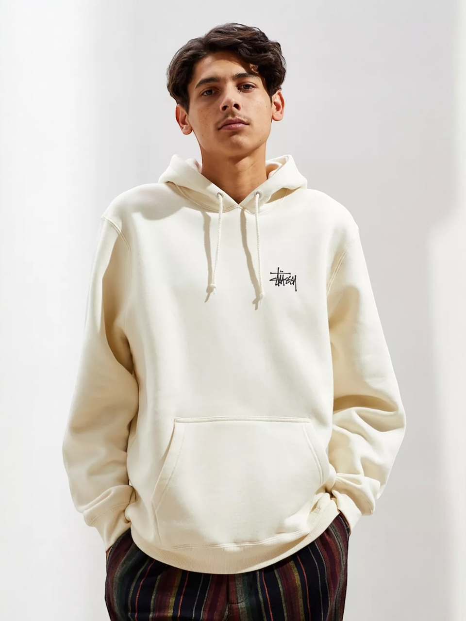 Stock Logo Backprint (cream) 3