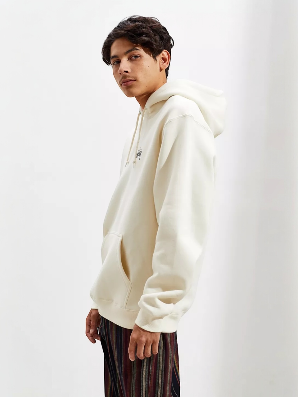 Stock Logo Backprint (cream) 4