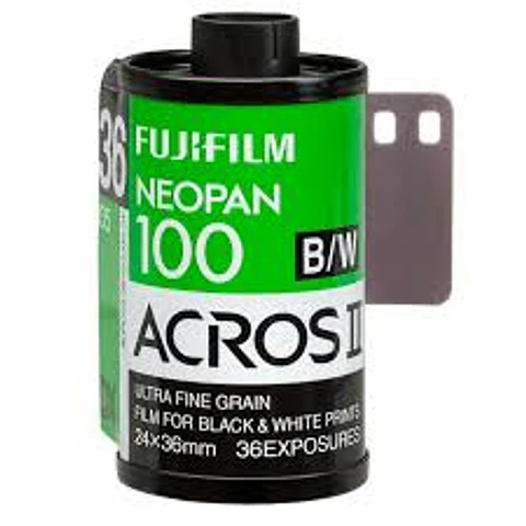 Fujifilm NEOPAN ACROS 100 II · 35mm · 36 exp