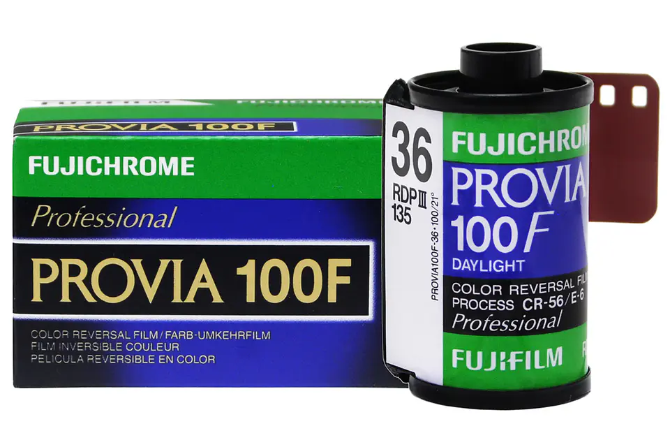 Fujifilm PROVIA 100F · 35mm · 36 exp 3