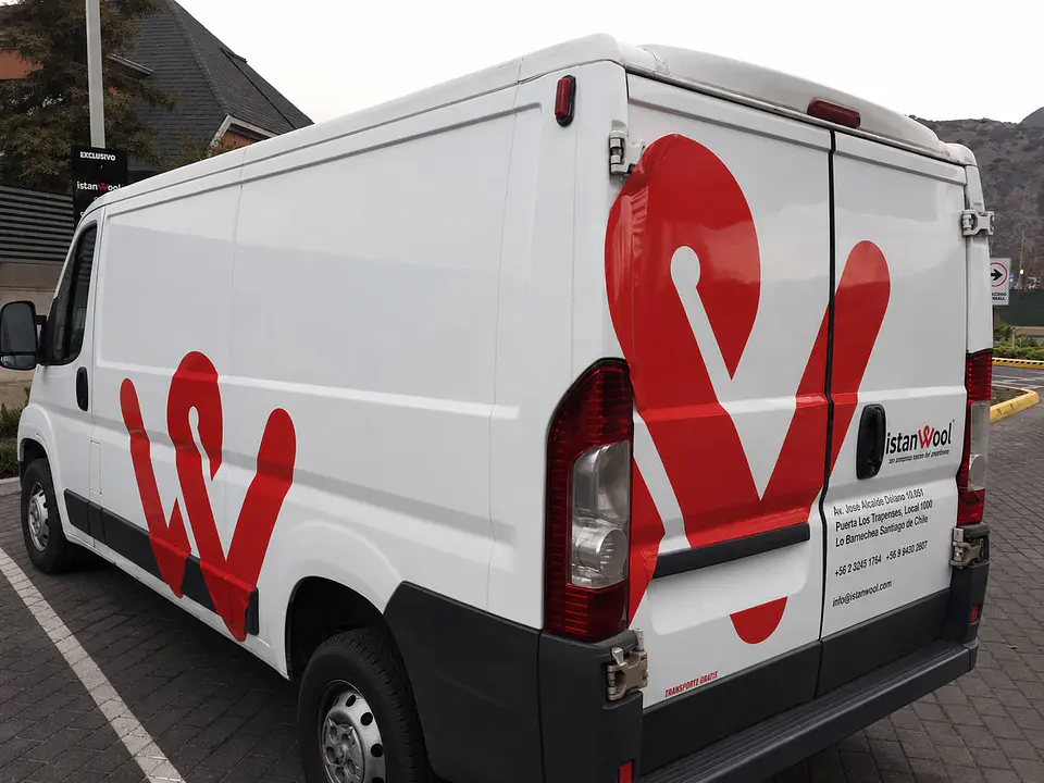 Branding vehicular 1