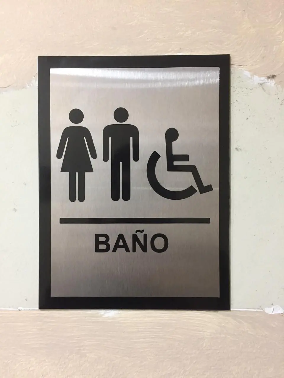 Confección de señaléticas 2
