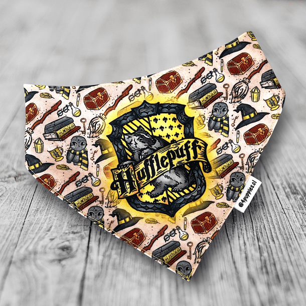 Scrunchiedana HP Hufflepuff 1