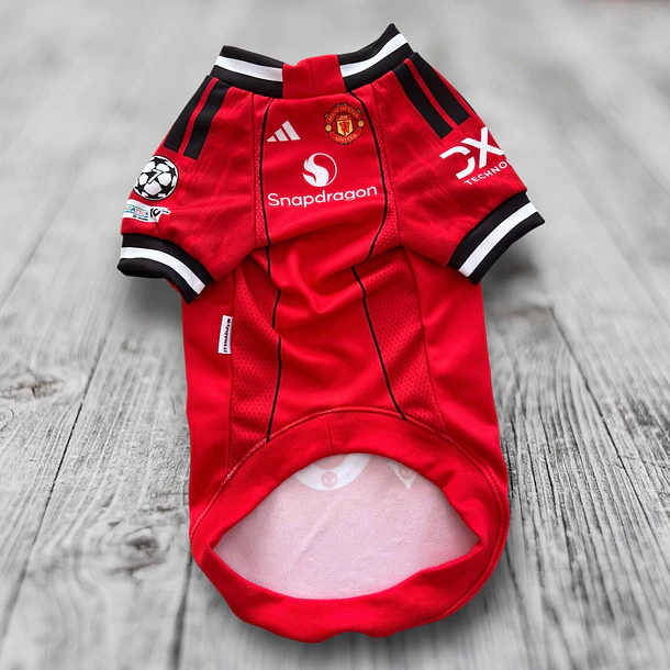 Polera Mascota Manchester United 25/26 1