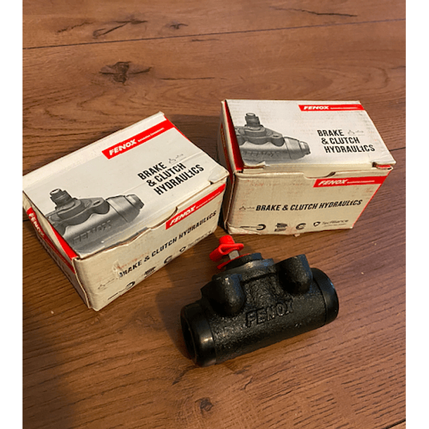 Cilindro de freno trasero Bukhanka 