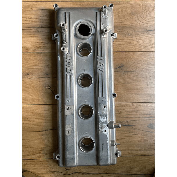 Tapa de valvulas de aluminio Bukhanka  (A pedido) 