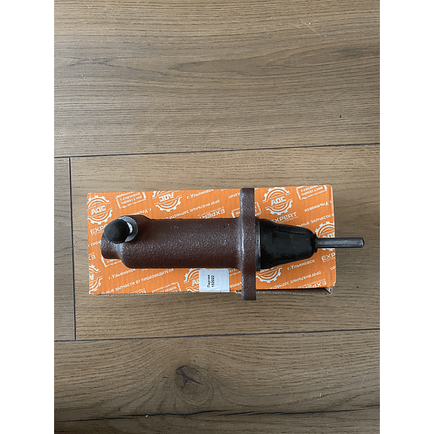 Cilindro esclavo de embrague para Bukhanka 