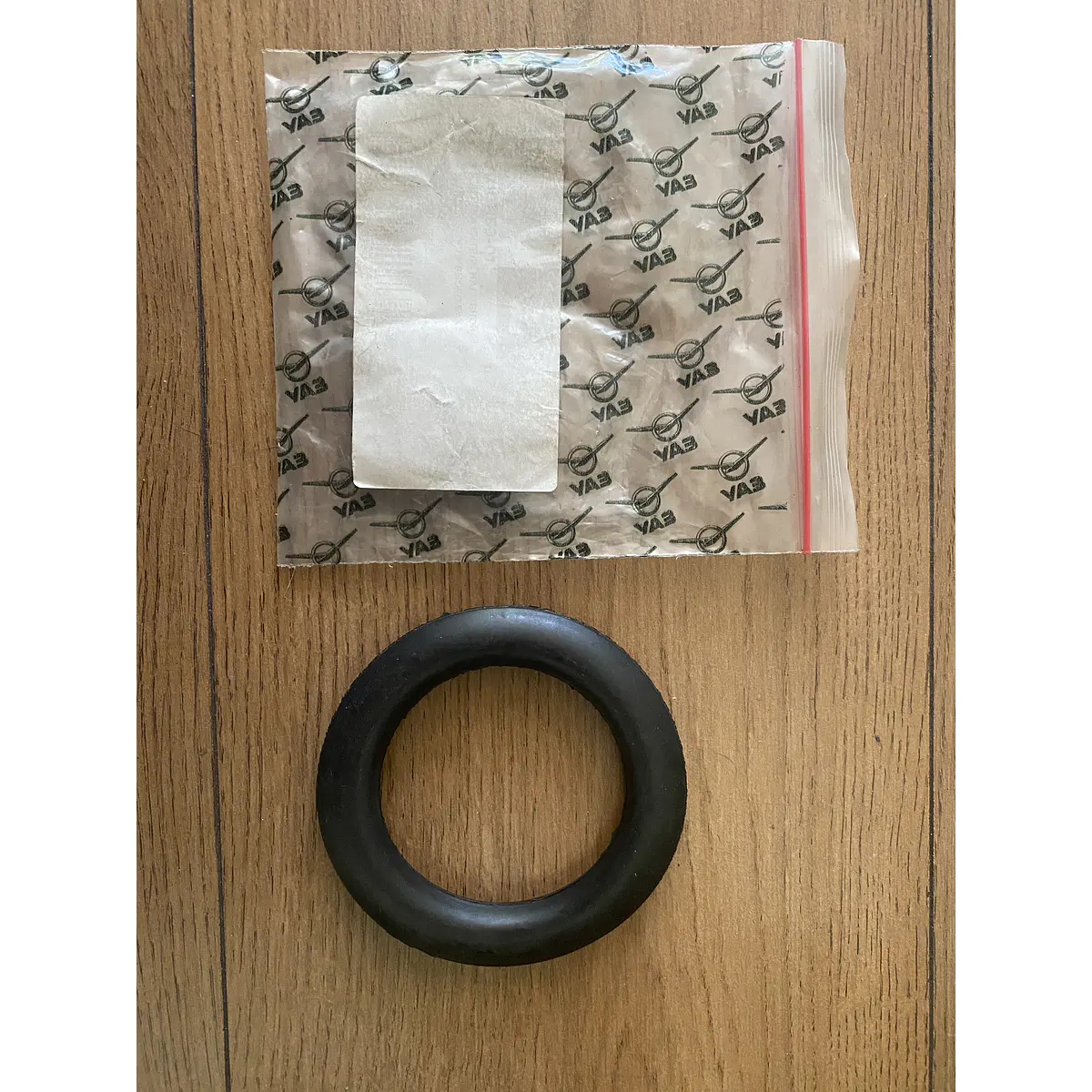 Kit De Montaje De Goma Para Depósito De Gasolina Triumph T120 T140 (1971-1983) | 83-4931, 83-4932, 83-3021