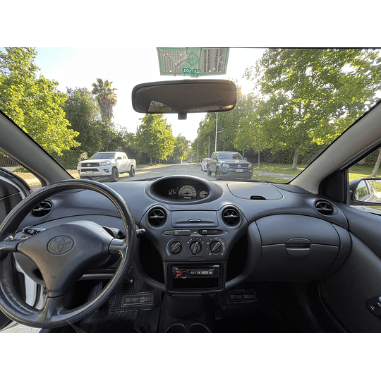 YARIS XLI 1.5 MT 2005