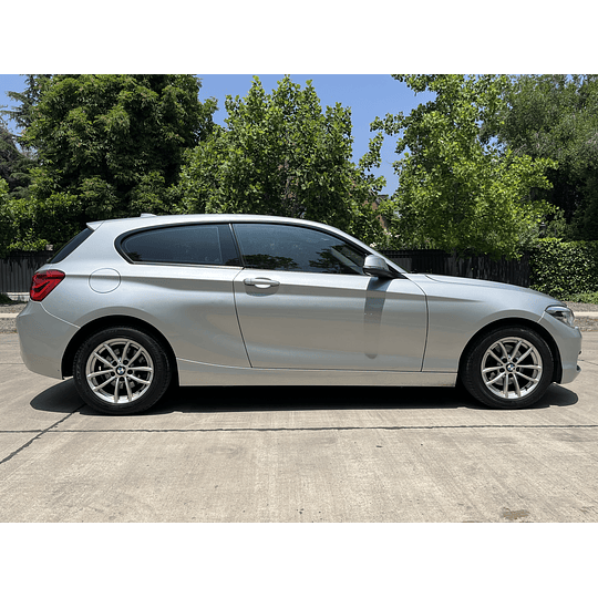 120i Lci 1.6 AT 2016