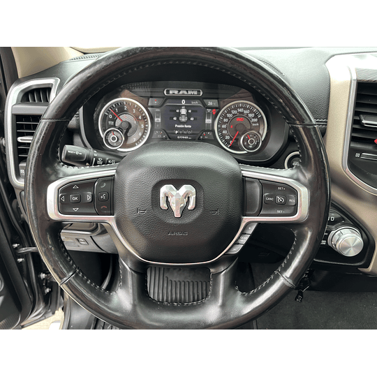 1500 Laramie 5.7 HEMI 2021