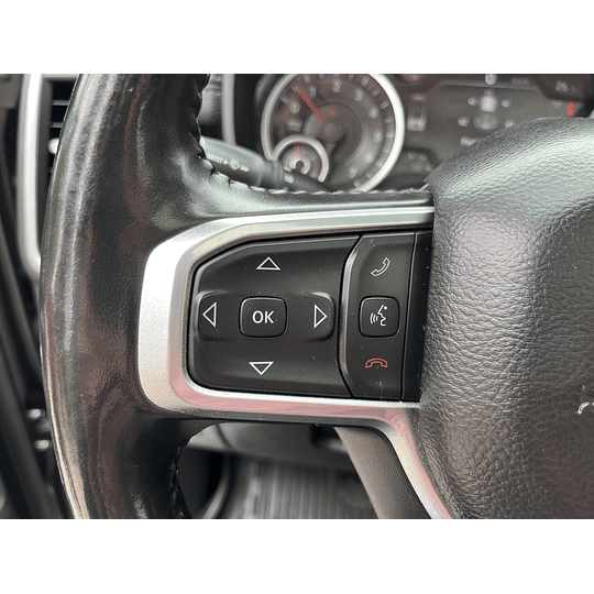 1500 Laramie 5.7 HEMI 2021