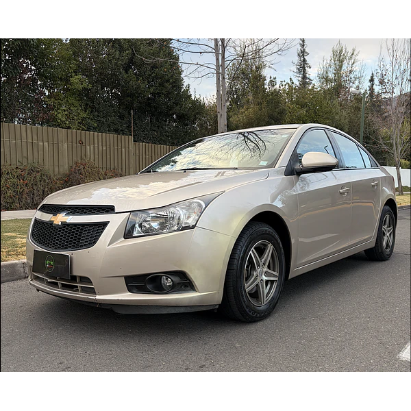 CRUZE 1.8 LS MT 2012