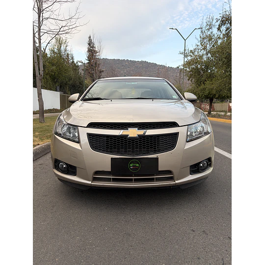CRUZE 1.8 LS MT 2012