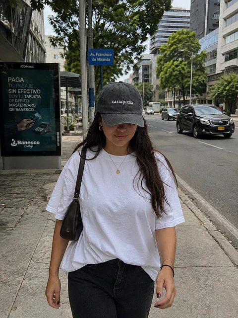 Gorra "caraqueña"