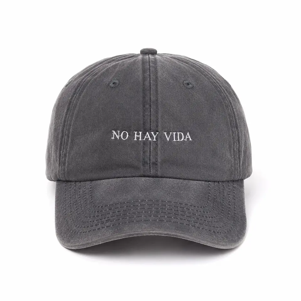 Gorra “No hay vida” 2