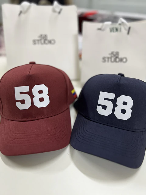 Gorra Vinotinto "58"