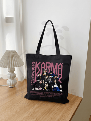 Totebag Stray Kids - KARMA OT8 Diseño Rosado