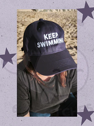 BTS Keep Swimming Jockey Bordado - Azul Marino (Producto NO Oficial)