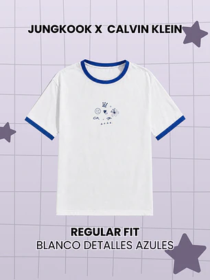 Calvin Klein x Jungkook - Polera Regular Fit Blanca Detalles Azules (PRODUCTO NO ORIGINAL)