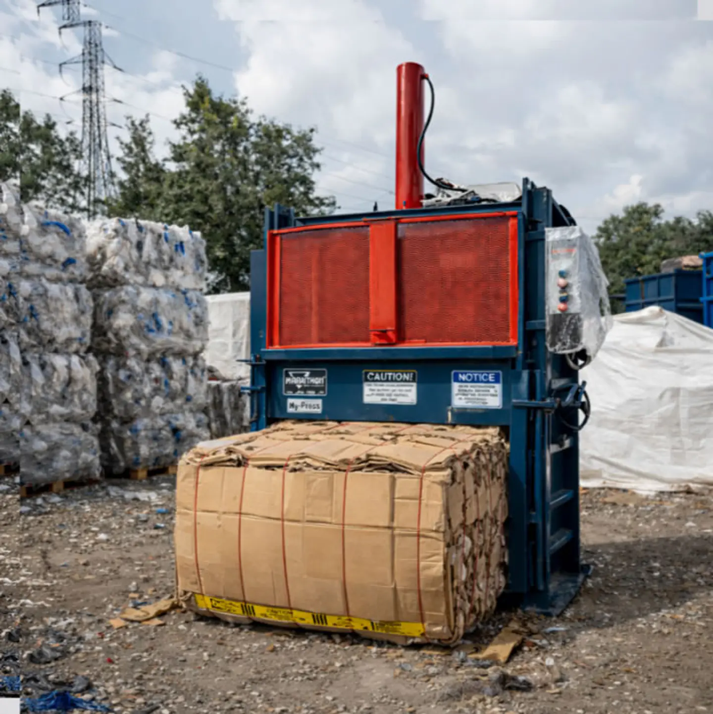 Compactadora Vertical 10 HP (equipo usado) 1