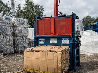 Compactadora vertical