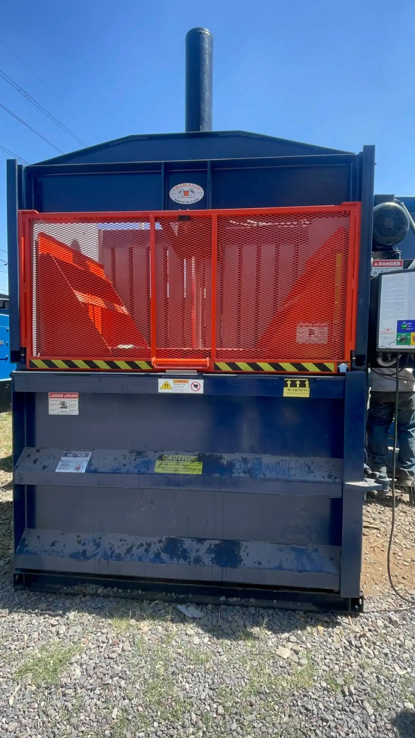 Compactadora Vertical 10 HP (equipo usado) 5