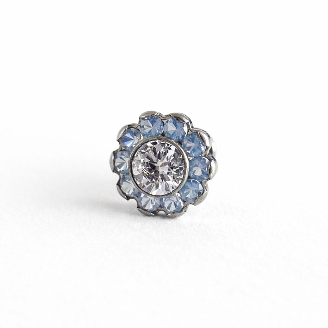 Labret Sakura Blossom Sky 1