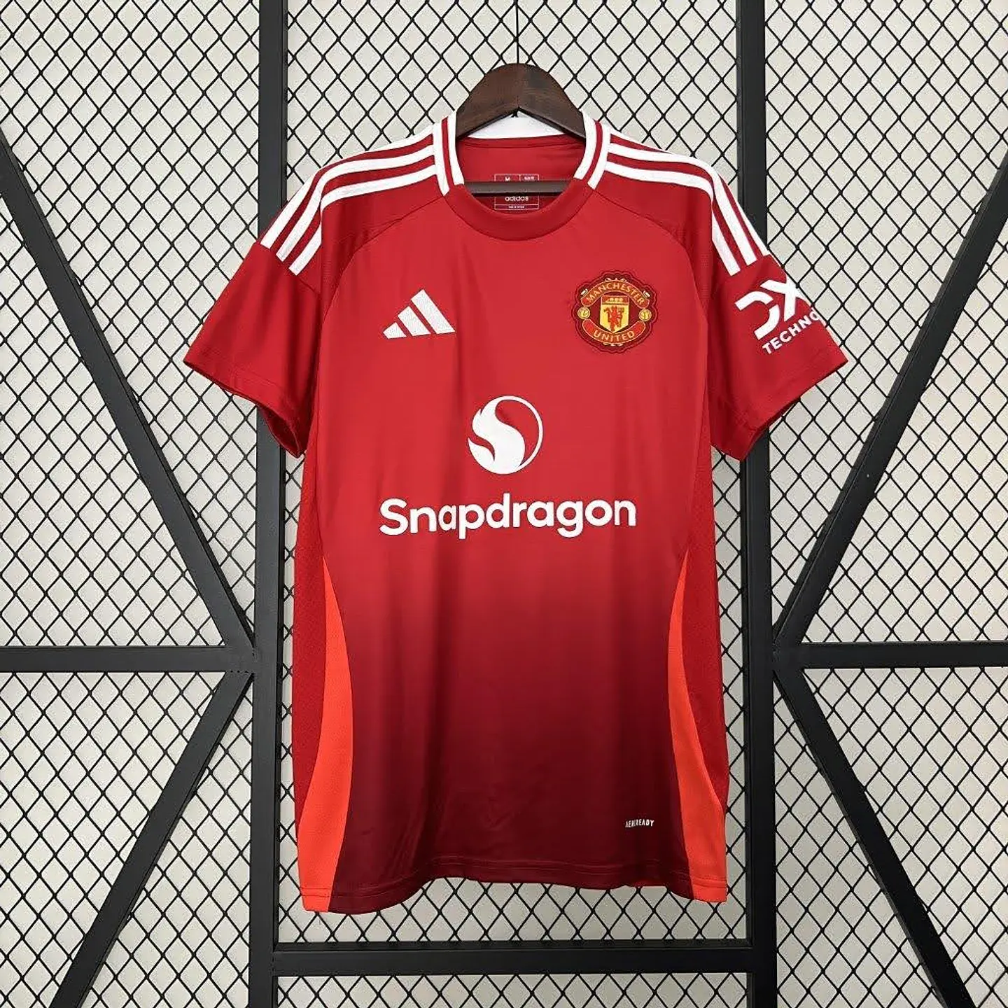 Camisola Manchester United l 24/25 1