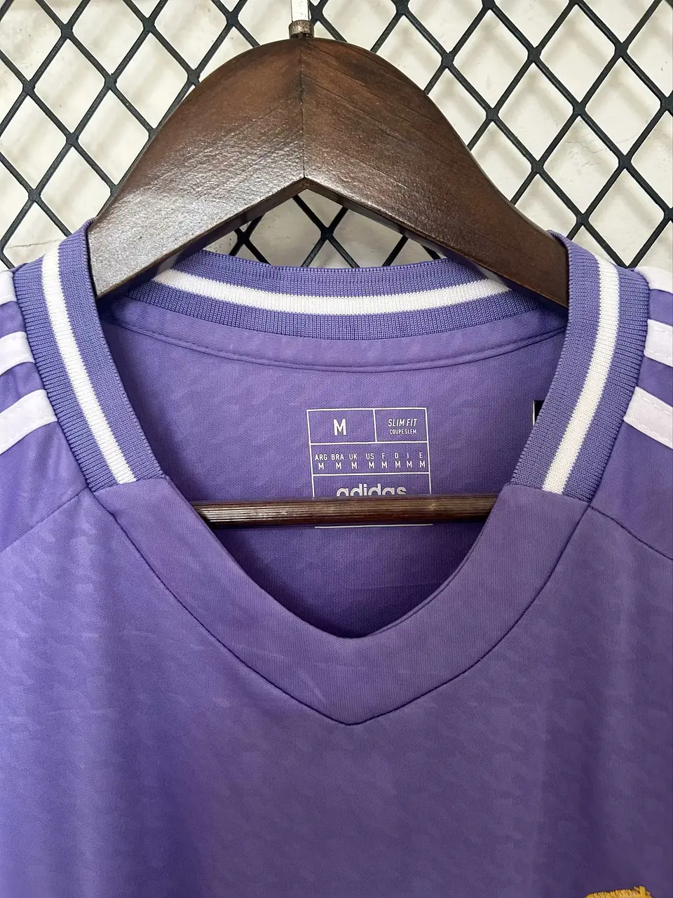 Camisola 3 Real Madrid 24/25 4