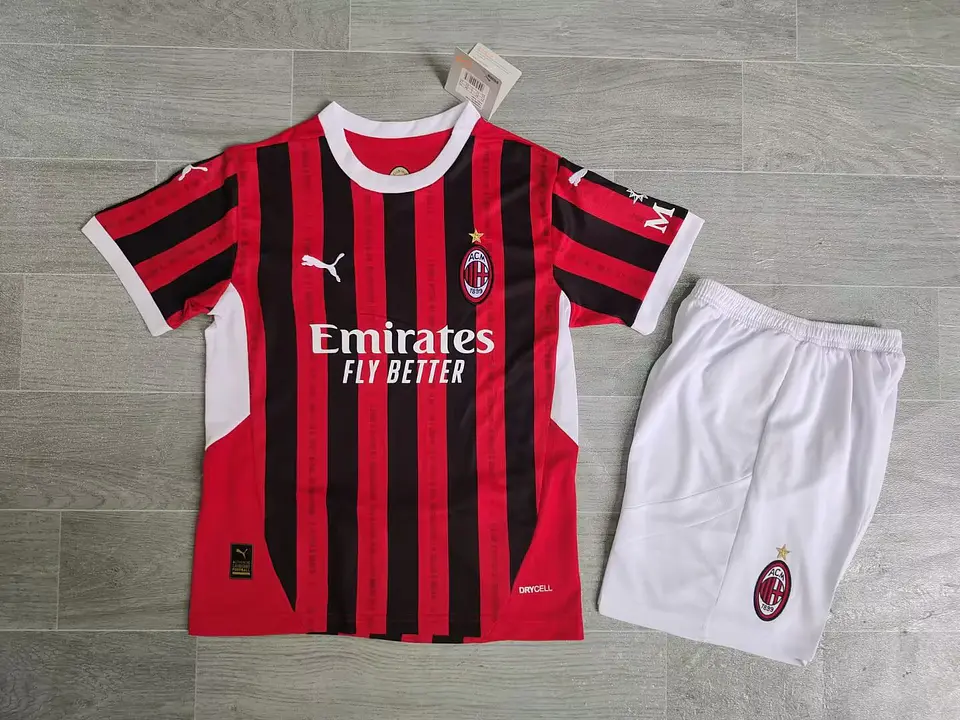 Kit AC Milan I 24/25 1