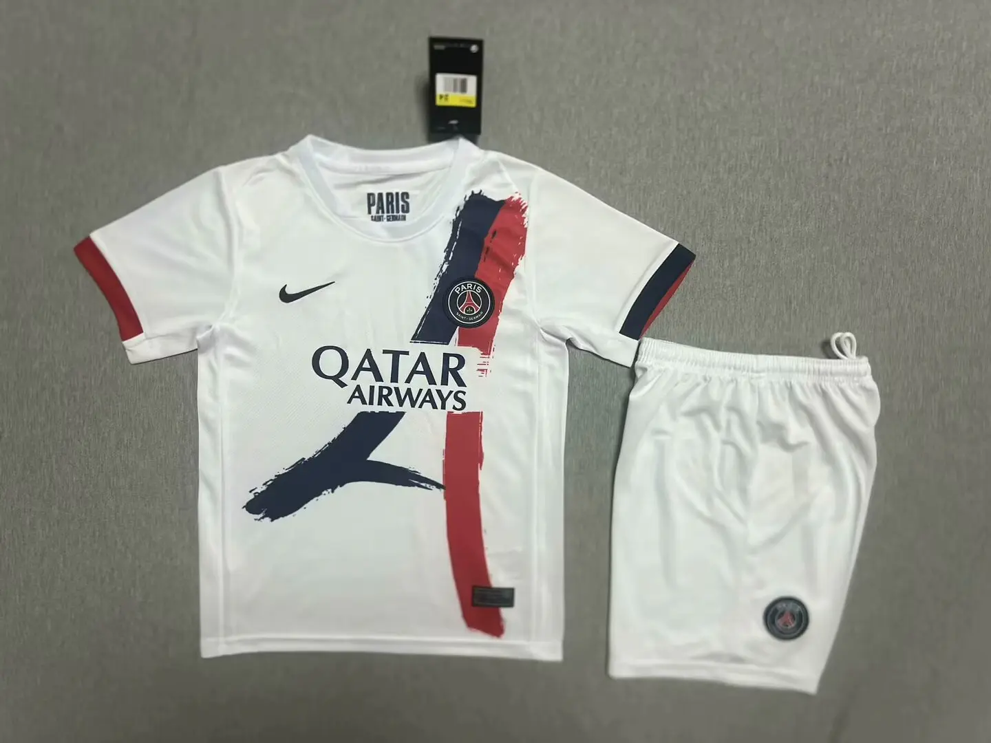 Kit PSG II 24/25 1