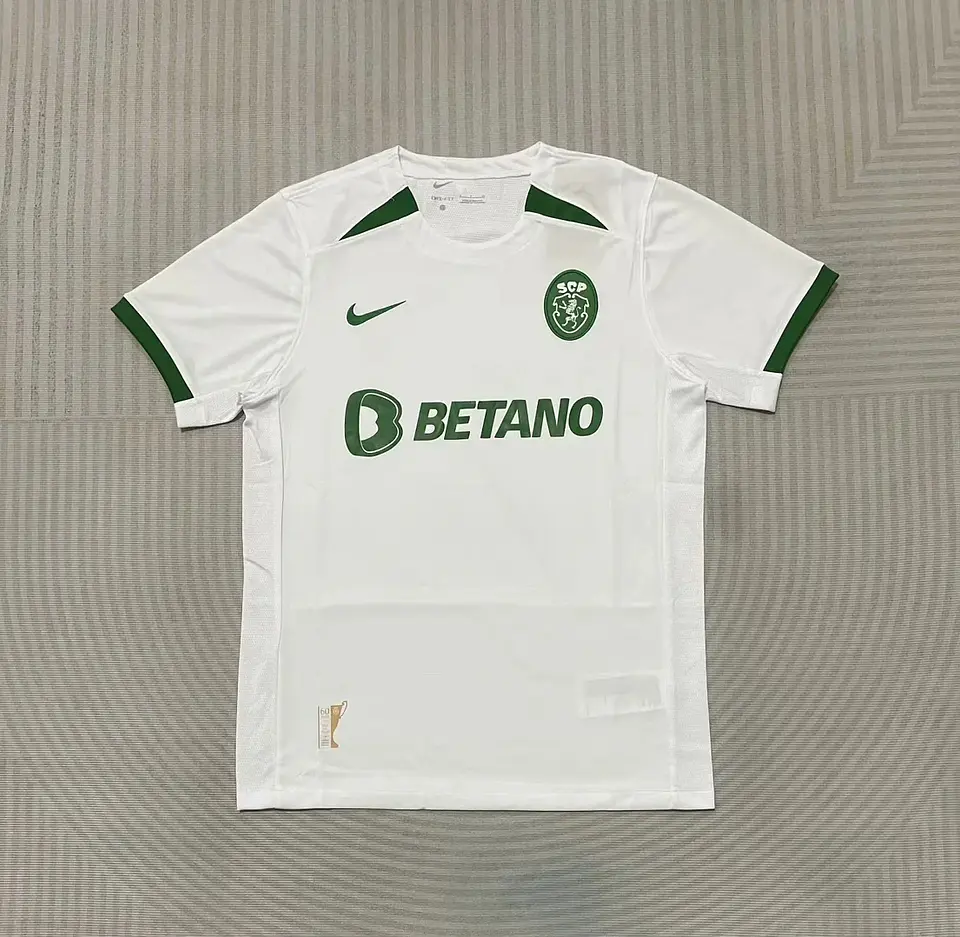Camisola Sporting CP 24/25 - Edição Especial Taça das Taças  1
