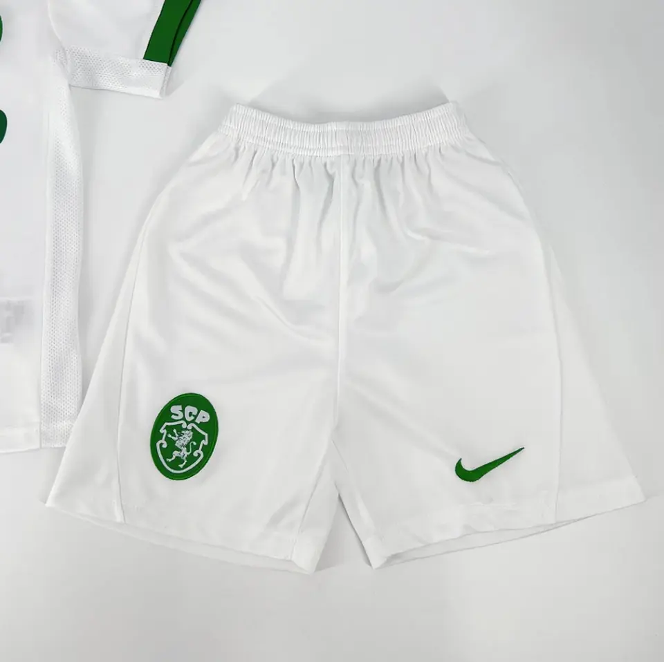 Kit Sporting CP 24/25 - Edição Especial Taça das Taças  3