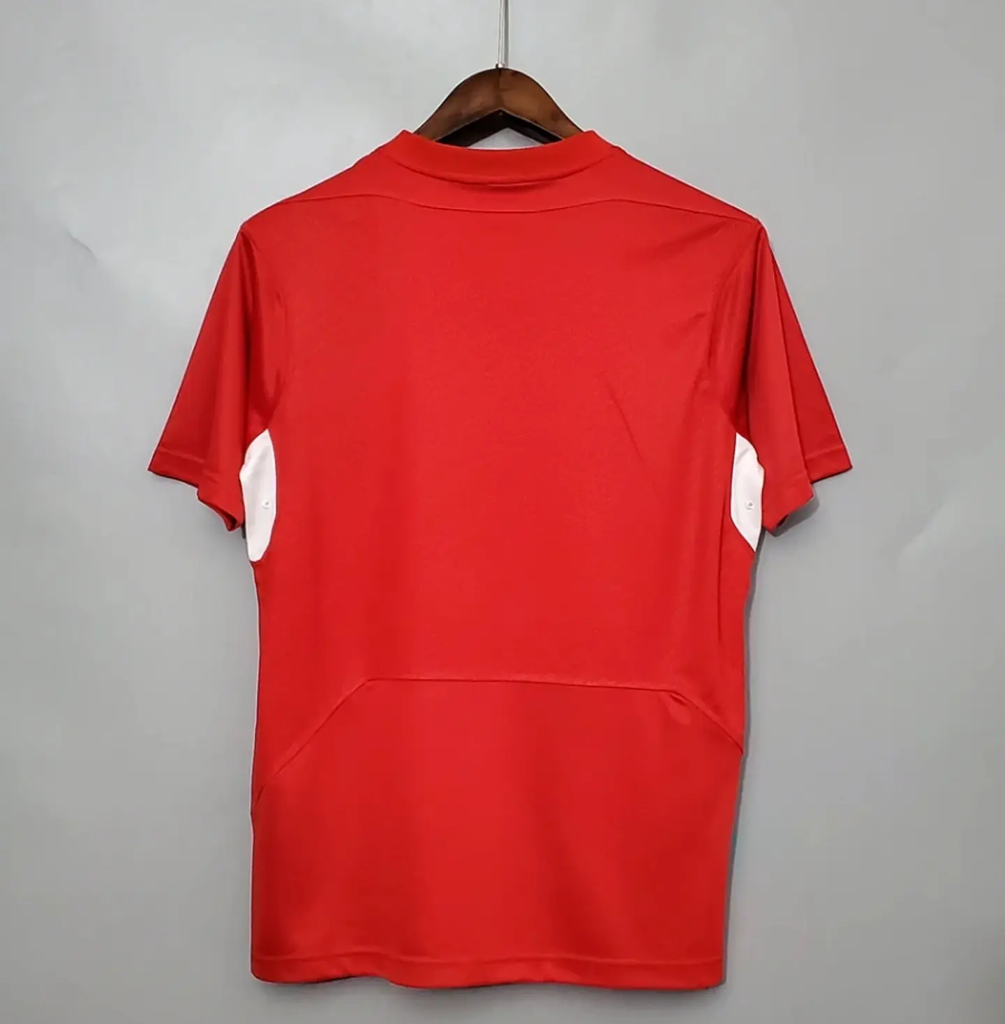 Camisola Liverpool Retro 2005 8