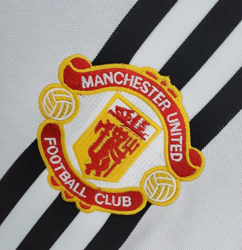 Camisola Manchester United Retro 75/80 4