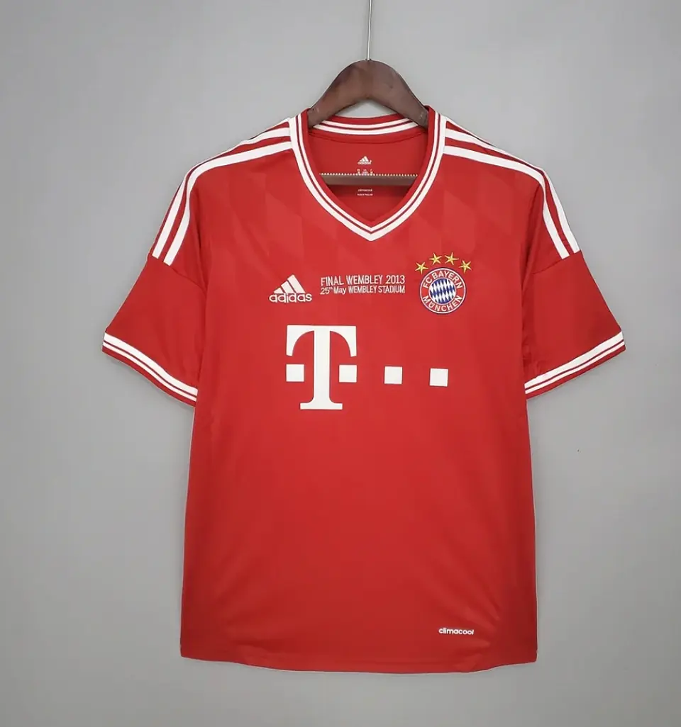 Camisola Bayern Retro 2013 1