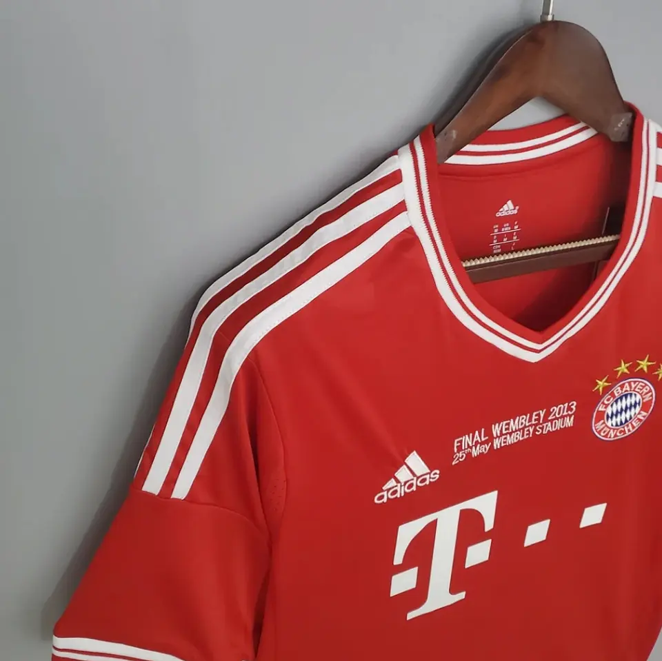 Camisola Bayern Retro 2013 2