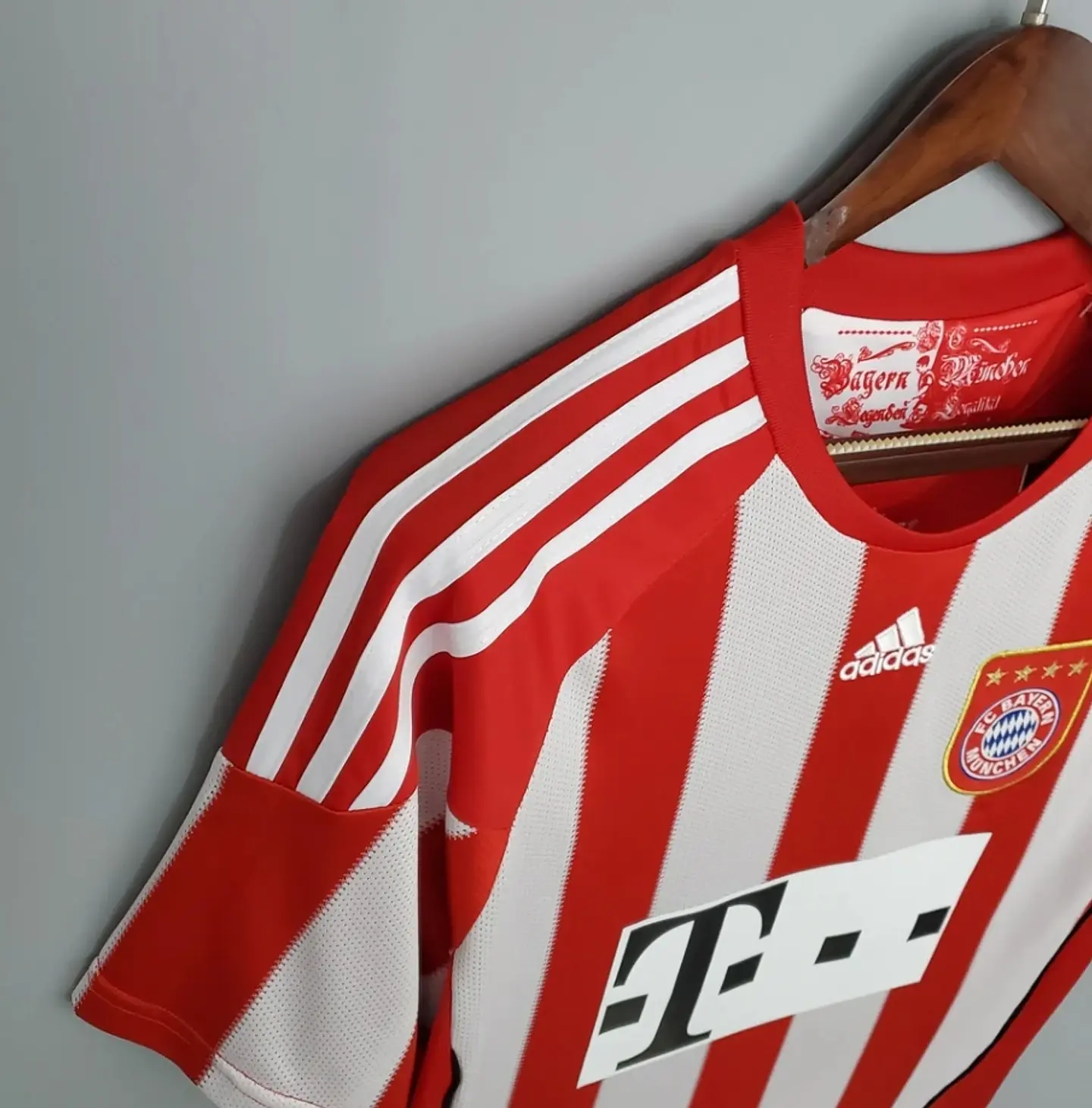 Camisola Bayern Retro 2010 2