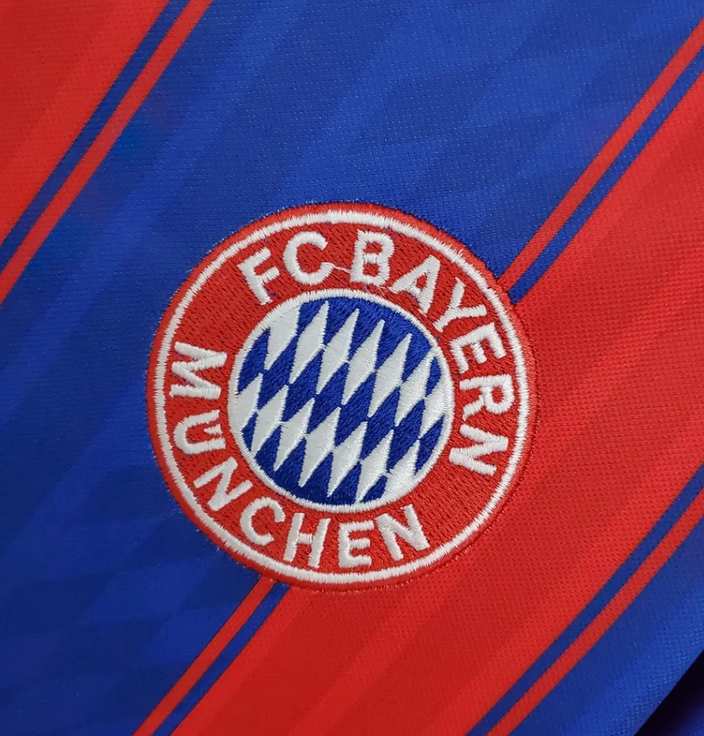 Camisola Bayern Retro 1995 4