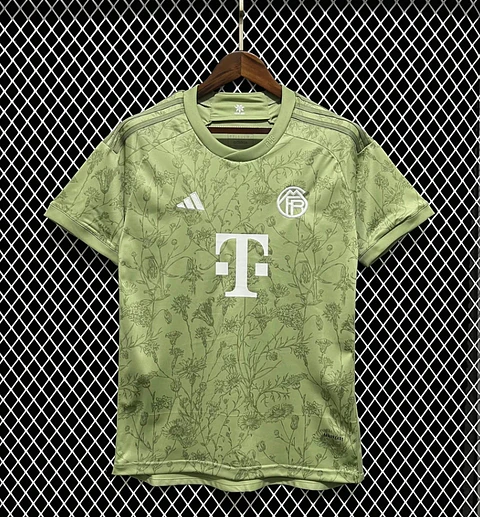 Camisola Bayern Edição Especial 