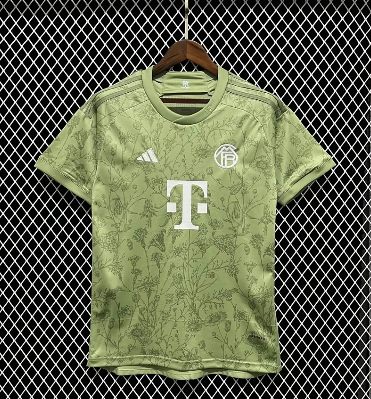 Camisola Bayern Edição Especial  1
