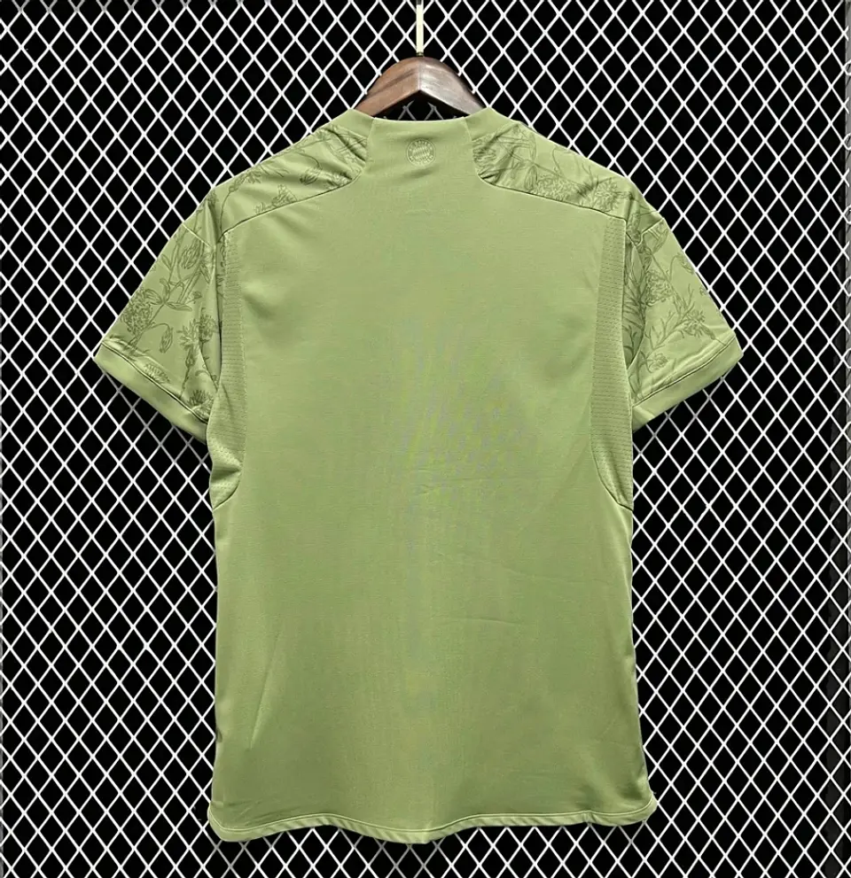 Camisola Bayern Edição Especial  4
